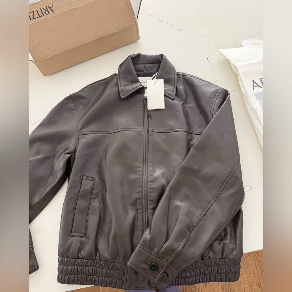 Aritzia Falcon Jacket - UnReal Leather Rich Mocha Brown